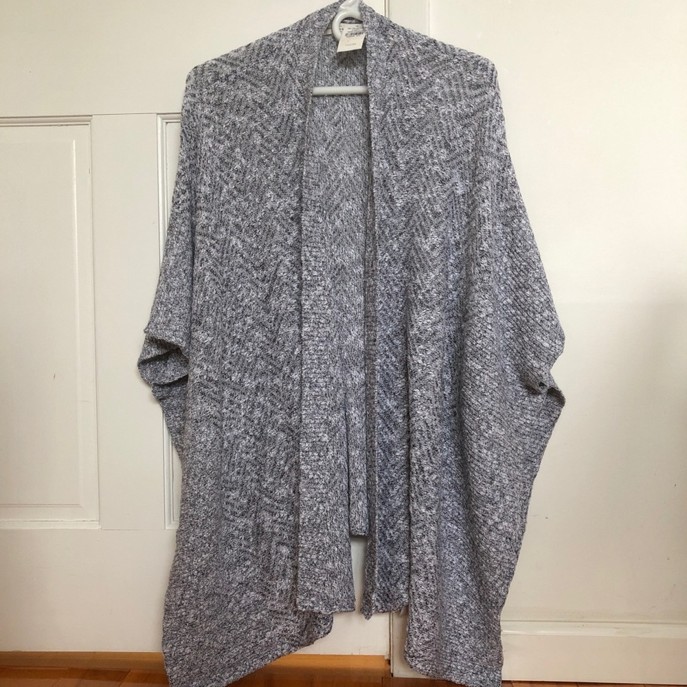 NWT Abercrombie and Fitch open cardigan - Picture 1 of 1